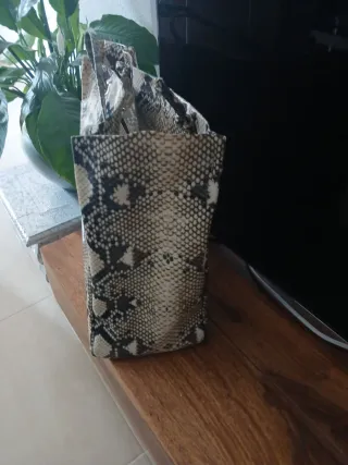 Bolso Roberto Cavalli estampado serpiente