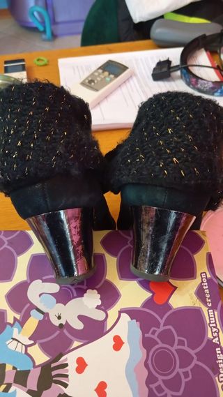 Stivaletti Irregular Choice neri
