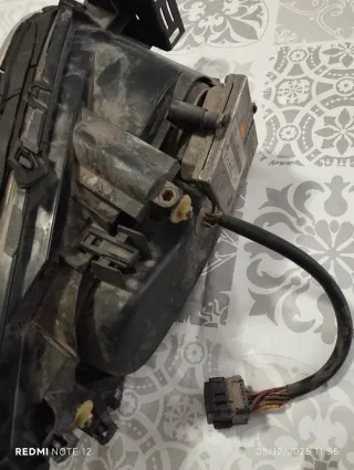 Faro Xenon Ford Mondeo MK3