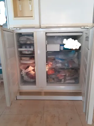 Frigorífico blanco Americano Electrolux