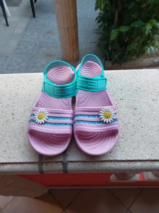 Sandali bambina in plastica n. 35