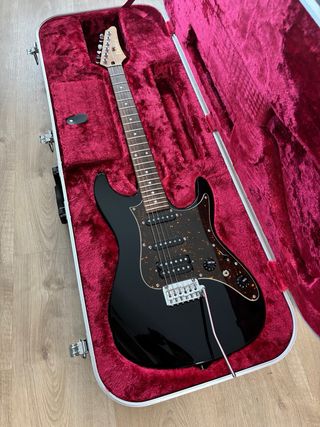 Guitarra Eléctrica Ibanez AZ2204NBk Prestige Negra