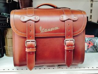 Bauletto borsone Valigia Vespa pelle marrone