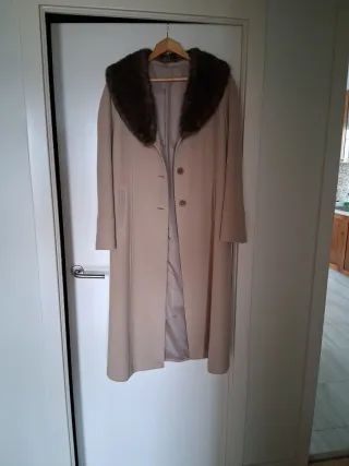 Abrigo largo señora cuello pelo