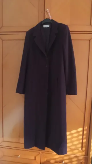 Abrigo largo morado con cinturón 80% lana 20% acri