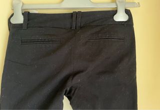 Pantalón fiesta Zara negro semiacampanado