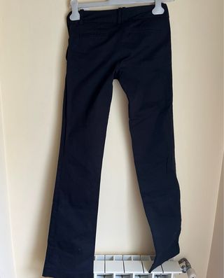 Pantalón fiesta Zara negro semiacampanado