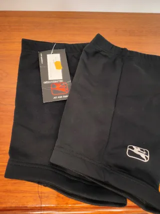 Cubre rodillas Giordana negros