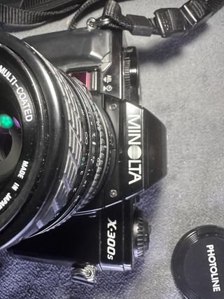 Minolta X300s Reflex + Zoom 35-70