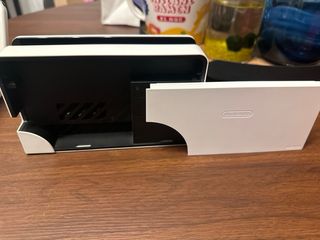 Nintendo Switch OLED Bianca