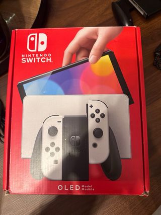 Nintendo Switch OLED Bianca