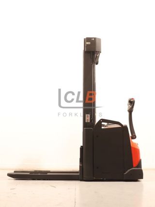 Ref. M-6193 Apilador Eléctrico TOYOTA SWE 160 L