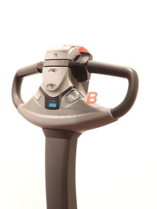 Ref. M-6193 Apilador Eléctrico TOYOTA SWE 160 L