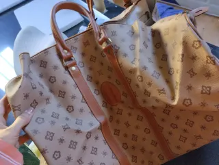 Borse da viaggio in pelle Valuation