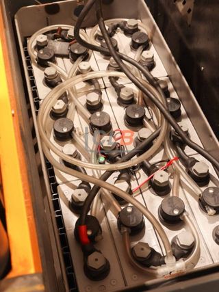 Ref. M-5921 Apilador Eléctrico JUNGHEINRICH EJC 214