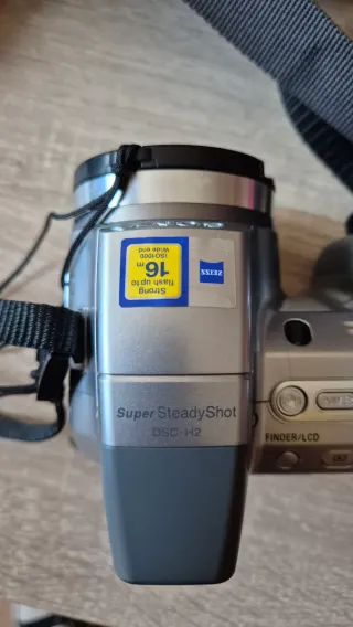 Cámara Sony 6.0 Megapíxeles Carl Zeiss