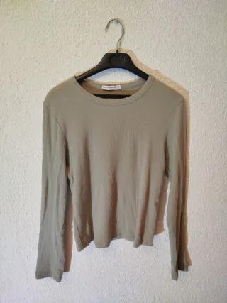 Camiseta Stradivarius manga larga verde S