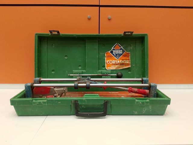 CORTA AZULEJOS RUBI TS-30 CON MALETIN