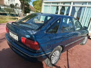 Ford Escort 1.6