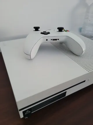 Consola Xbox One S Blanca