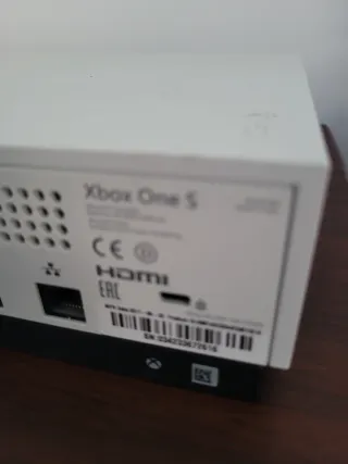 Consola Xbox One S Blanca