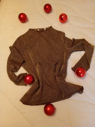Blusa dorada elástica para fiestas