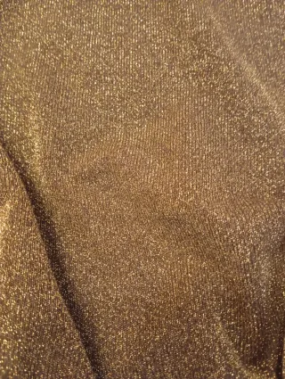 Blusa dorada elástica para fiestas