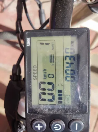 Bicinete Cecotec Patinete Eléctrico