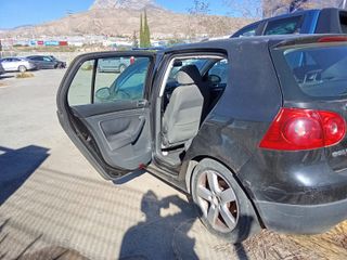 Volkswagen Golf 2006