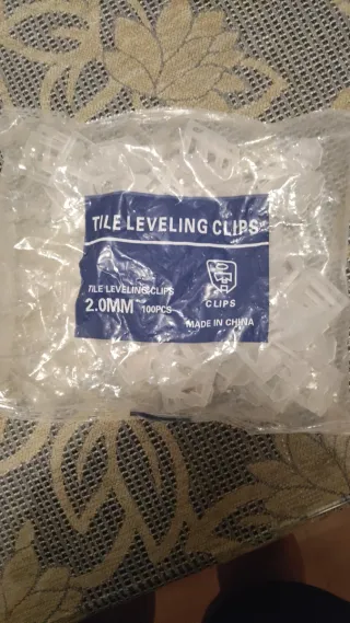 Clips Nivelación Baldosas 2.0MM 100uds.   9 bolsas