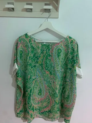 Blusa mujer verde y multicolor