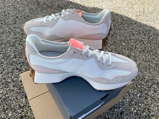 New Balance 327 Pelle Bianco/Rosa Tg. 43