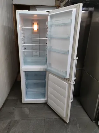 Nevera Daewoo 187x60cm A+ no Frost con Garantia