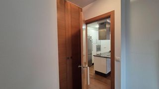 Piso en alquiler en Cuatro Caminos - Plaza de la Cubela en Coruña (A)