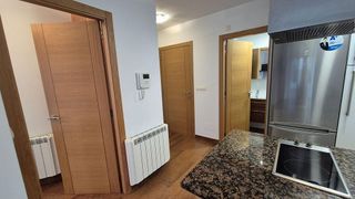 Piso en alquiler en Cuatro Caminos - Plaza de la Cubela en Coruña (A)