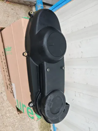 ♻️Tapa de motor Suzuki Burgman 125♻️