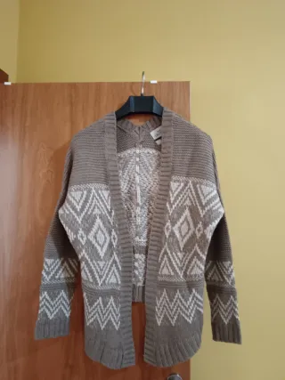 Chaqueta de lana beige y marrón