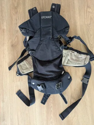 Mochila portabebés Stokke