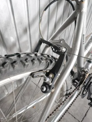 Bicicleta para restaurar o piezas