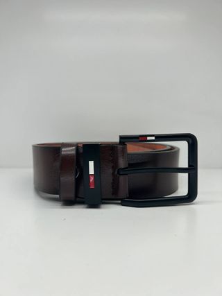 Cinturón Tommy Hilfiger Marrón Oscuro 120cm