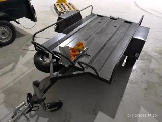 Remolque para 3 motos