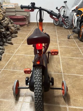 Bicicleta infantil Btwin naranja