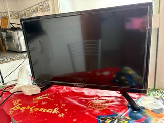 Televisión Nevir 24 pulgadas venta en persona
