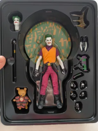 Figura Mezco One:12 Joker Clown Prince