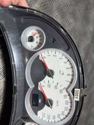 Cuadro Instrumentos Opel Corsa C 2006