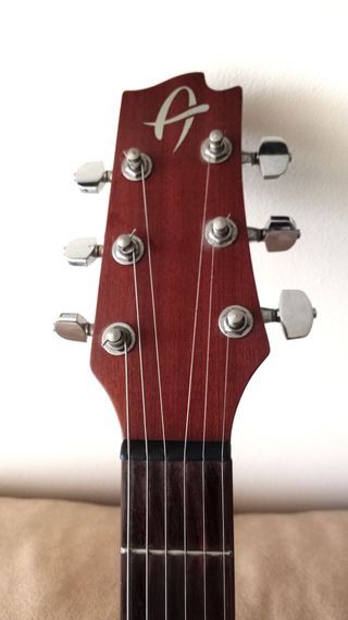 Guitarra Acústica J. ÁLVAREZ Madrid