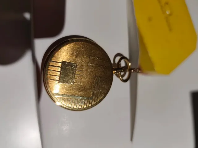 Reloj Lotus Dorado con Grabado