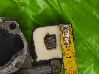 Bobina y conector para desbrozadora