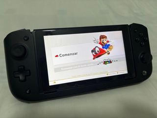 Nintendo Switch + Nitro Deck + Accesorios
