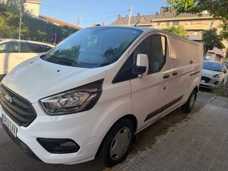 Ford E-Tourneo Custom 2020